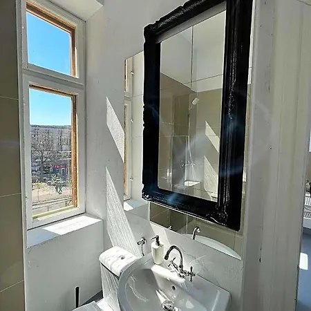 Sada Art Gallery Apartment *